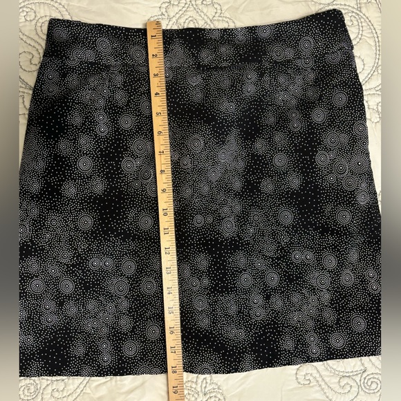 Bella Rose XL skort, plus size - Picture 4 of 7